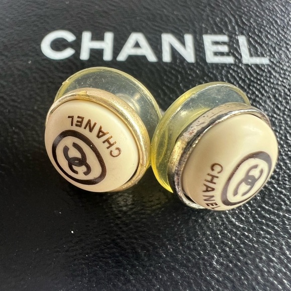 Chanel White and Black Logo Earrings - Picture 3 of 4